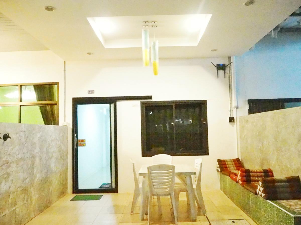 Lotto Hotel Rayong Kültér fotó